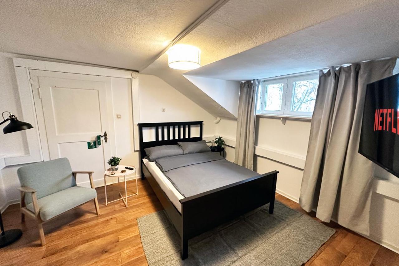 City-Apartment In Krefeld - Beuys Apartments - Krefeld Kültér fotó